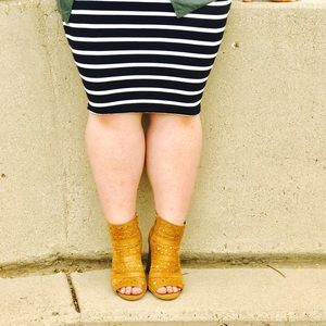 Tan bootie open toe heel